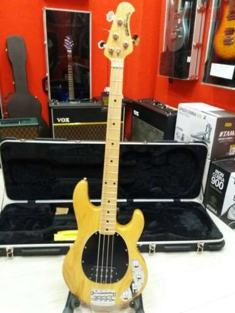 Harga bass musicman stingray best sale original