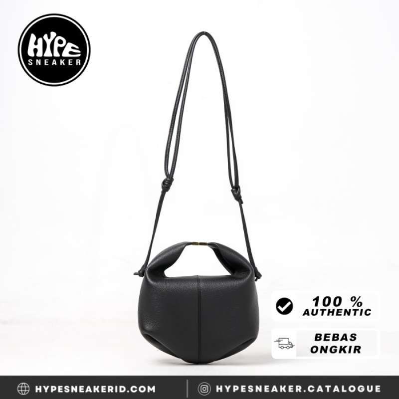 Jual Tas POLENE BERI TEXTURE LEATHER BLACK SHOULDER BAG 100% ORIGINAL di  Seller HYPESNEAKER.IDN Official Store - HYPESNEAKER.ID - Kota Semarang