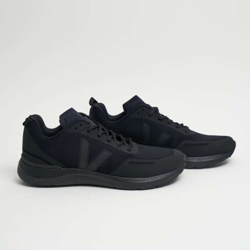 Veja all black sale