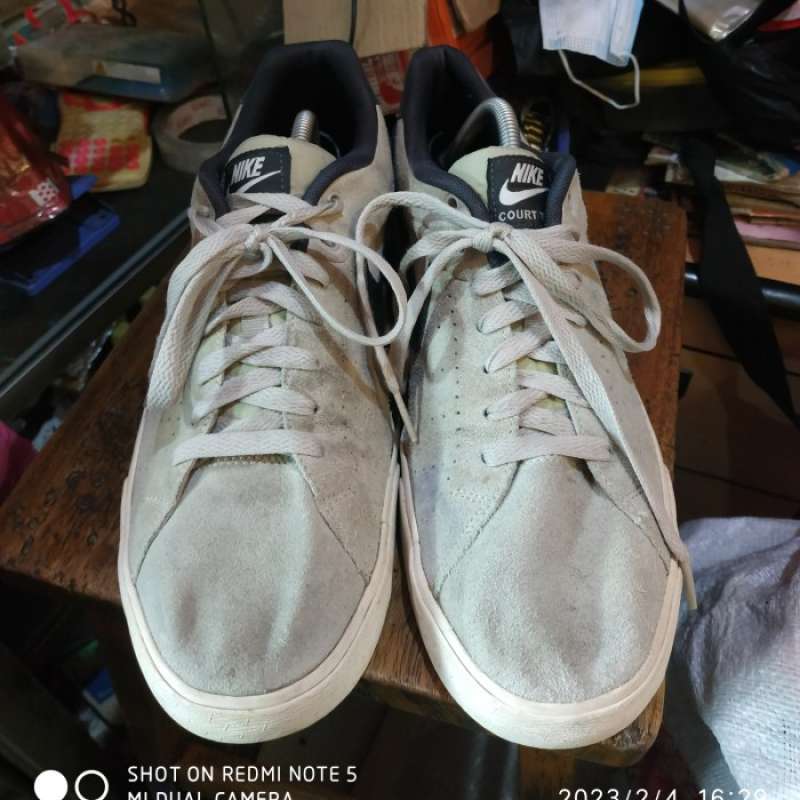 Nike court tour sales