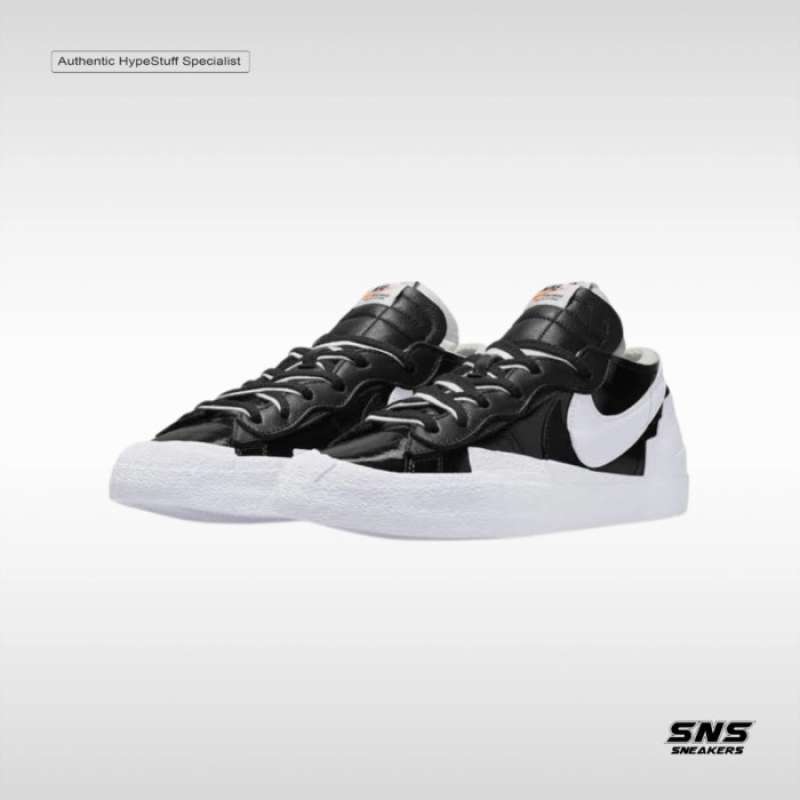 Sacai sns on sale