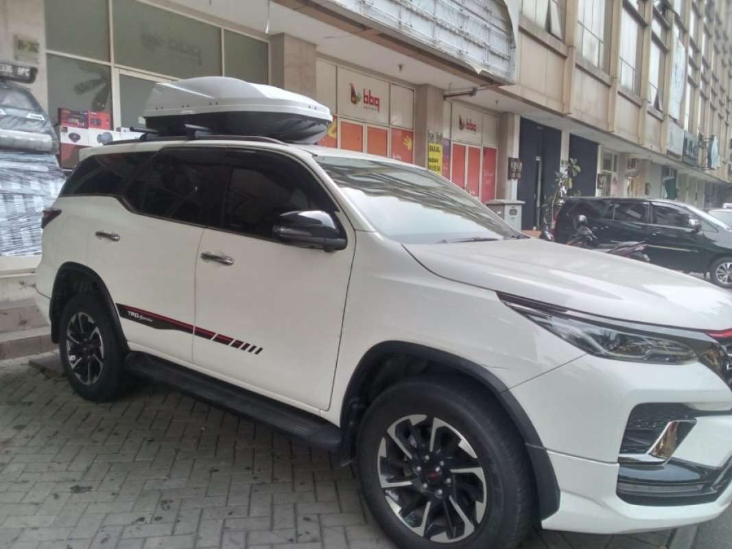 Jual Roof Box Roofbox Putih All New Fortuner Di Seller Kresna Jaya Abadi Kemayoran Kota Jakarta Pusat Blibli