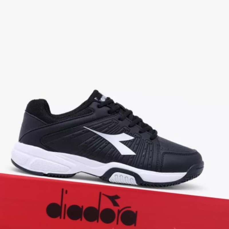 Sepatu tenis diadora original hot sale
