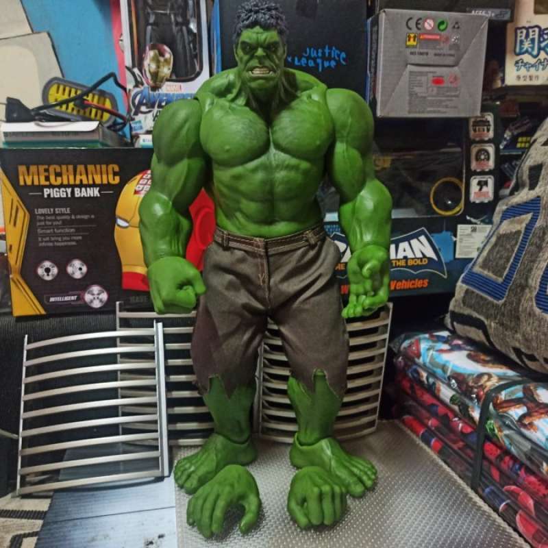 Promo Hulk Action Figure Hot Toys