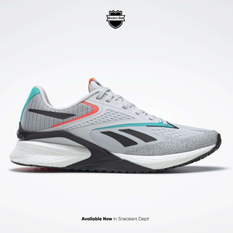 Sepatu shop training reebok
