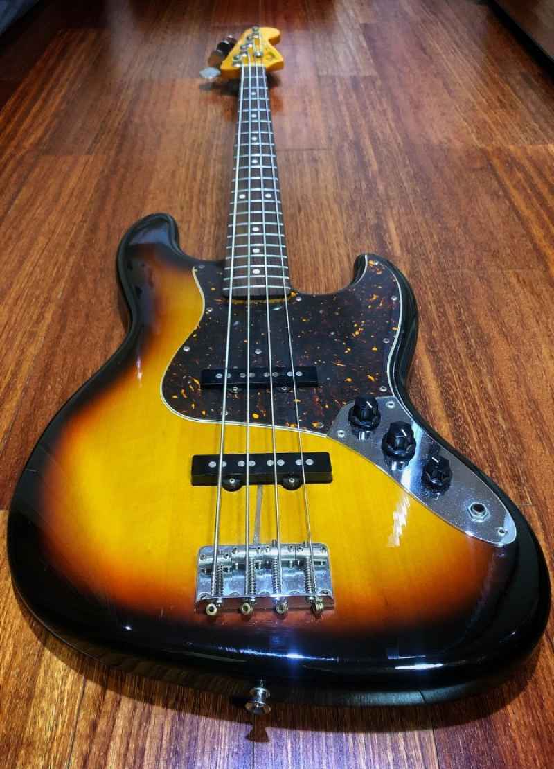 Fender Japan JAZZBASS （Fender Japan JB-62 '62 Reissue Jazz