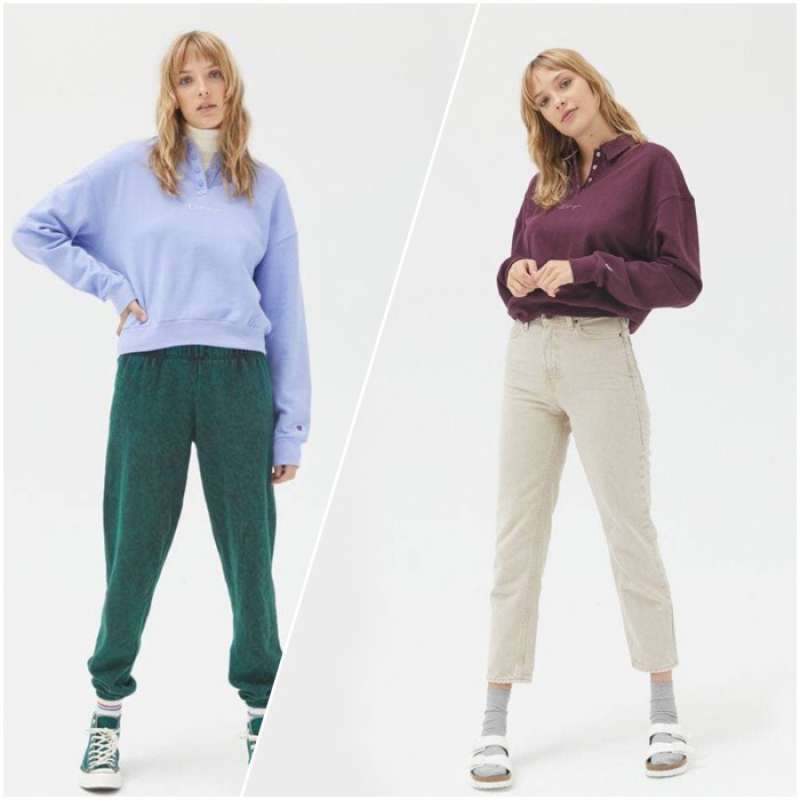 Jual CHAMPION UO EXCLUSIVE HENLEY BUTTON SWEATSHIRT L Blue di