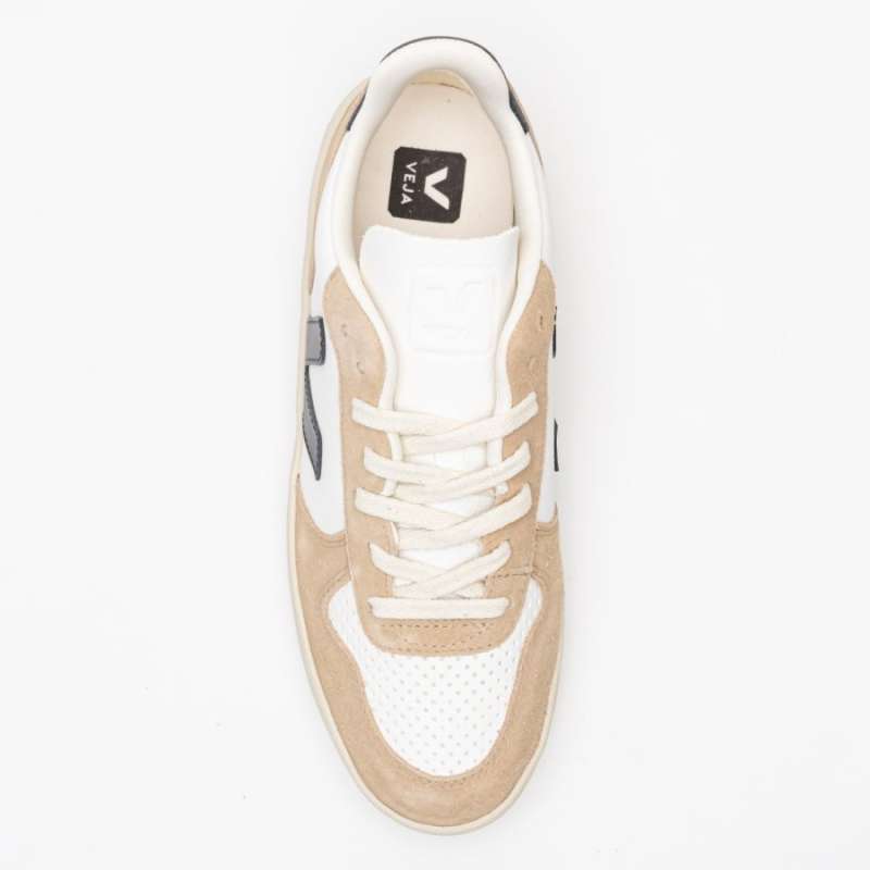 Veja V-10 Chromefree Leather Low Top Sneakers Extra White