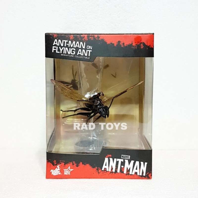 Hot toys ant man on 2025 flying ant