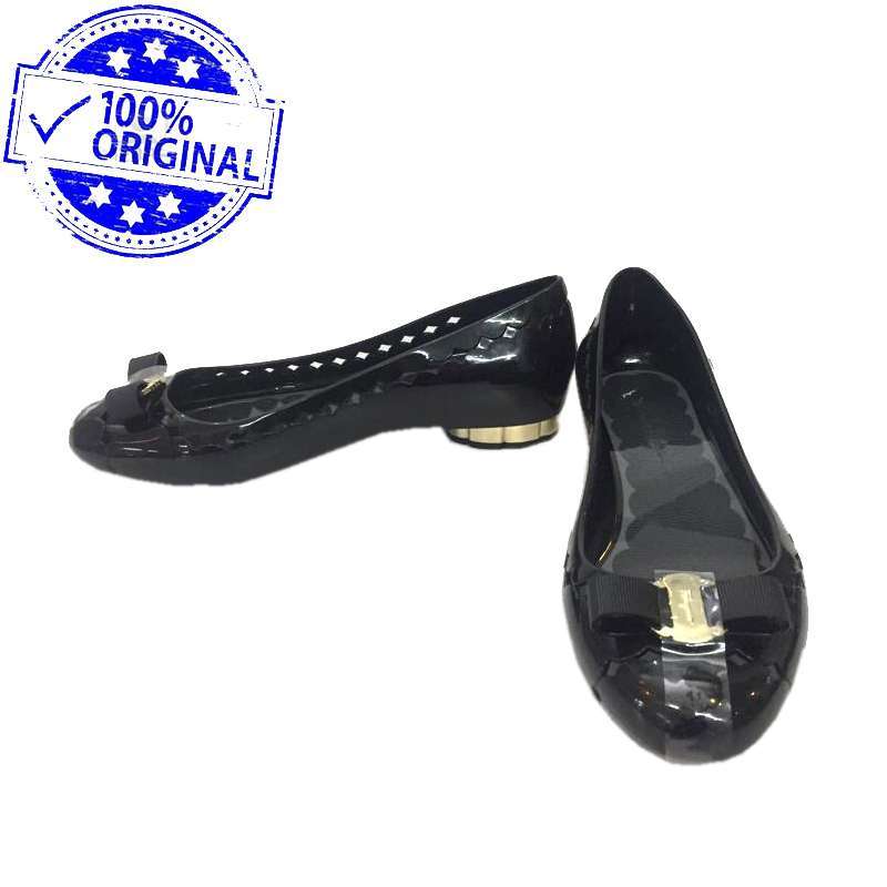 Harga flat shoes new arrivals salvatore ferragamo