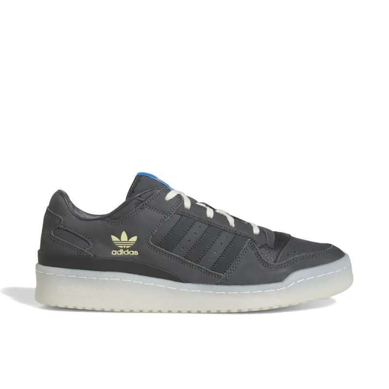 Foto sepatu adidas hitam clearance