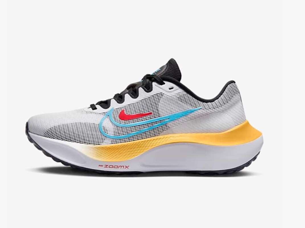 Nike womens running shoes zoom