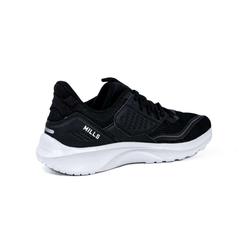 Sepatu running hot sale black