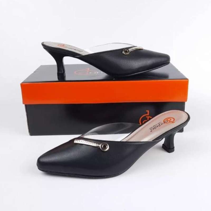 High heels top donatello