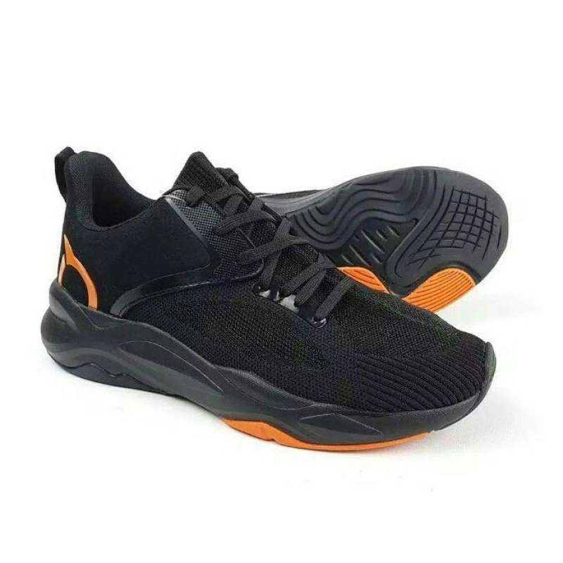 Sneakers ortuseight online