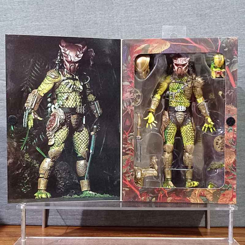 Golden angel shop predator neca