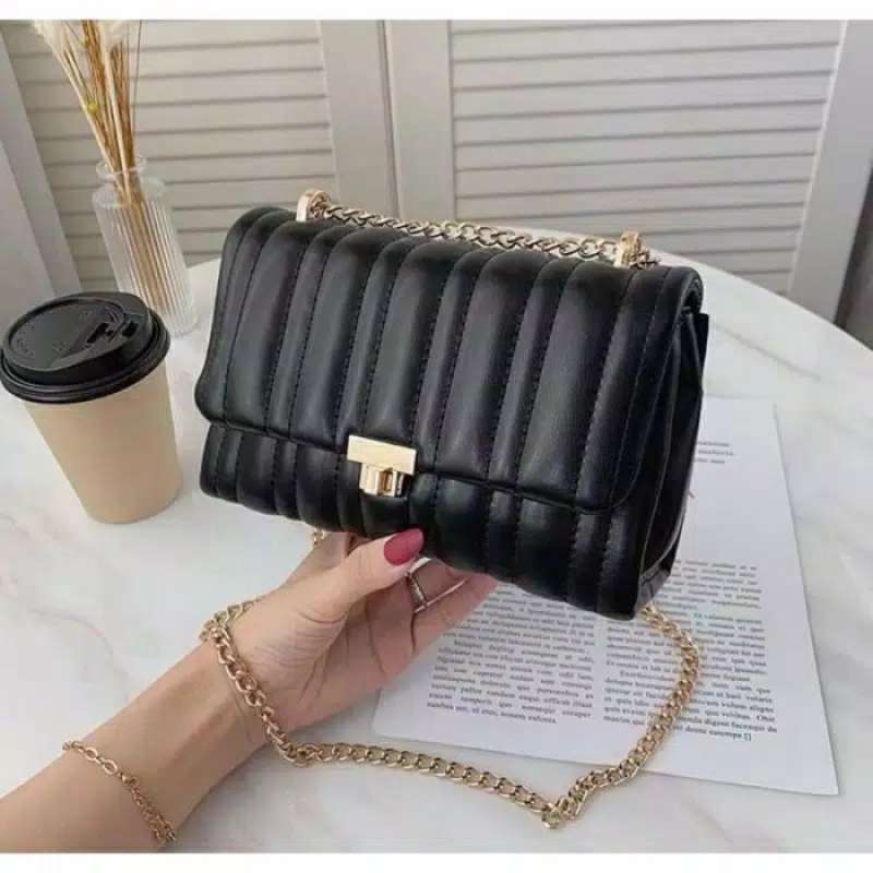 Zara quilted on sale midi crossbody bag