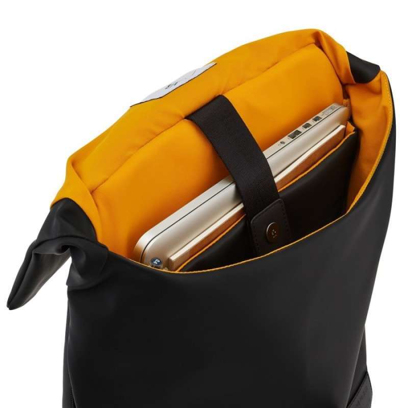 Crumpler sprout discount backpack