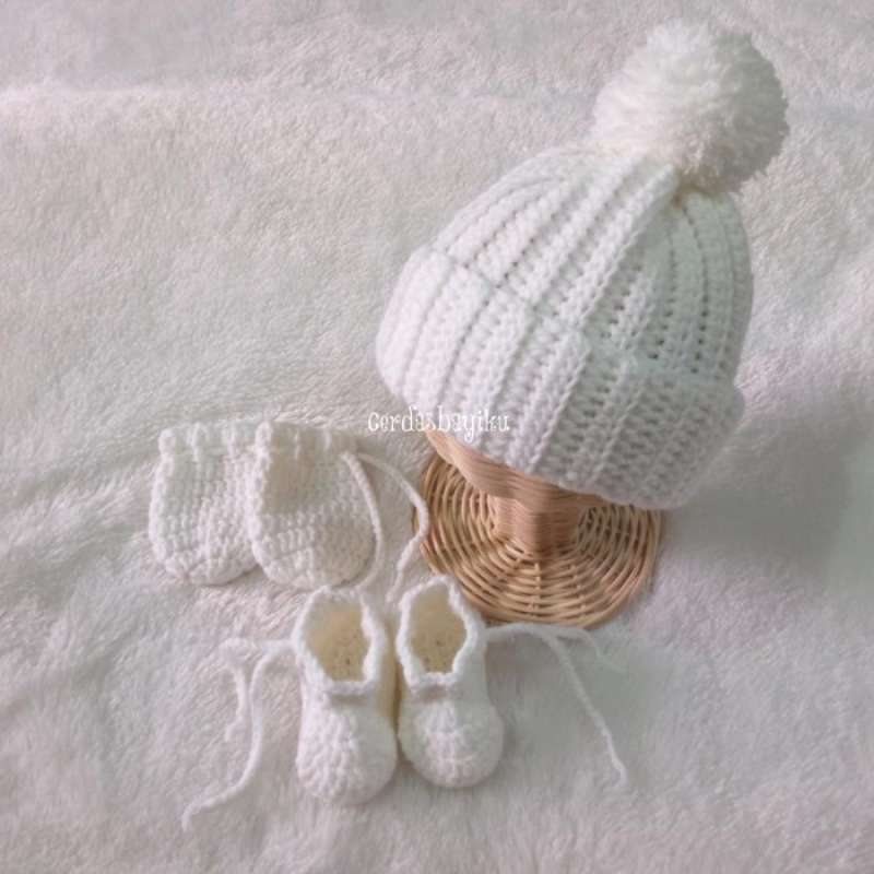 Promo topi bayi rajut putih sarung tangan sepatu mitten booties