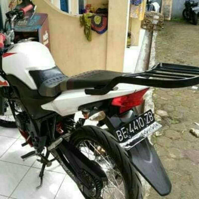 Motor cb hot sale 150 r old