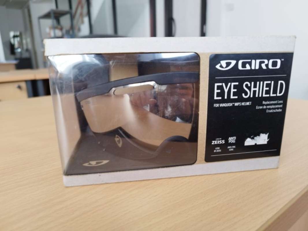 Giro vanquish cheap shield replacement
