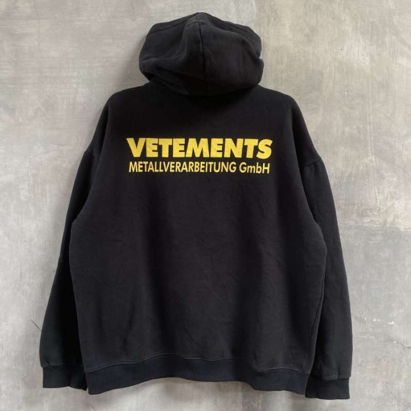 Jual Hoodie Vetements di Seller Plaza Ambarukmo Cengkareng Timur
