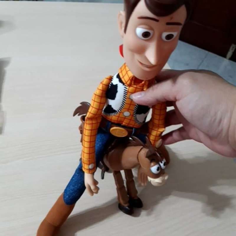 Promo Woody 100 disney asli hot toys action figure Diskon 23 di