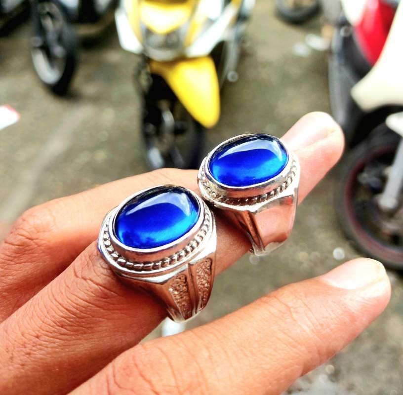 Cincin sapphire discount