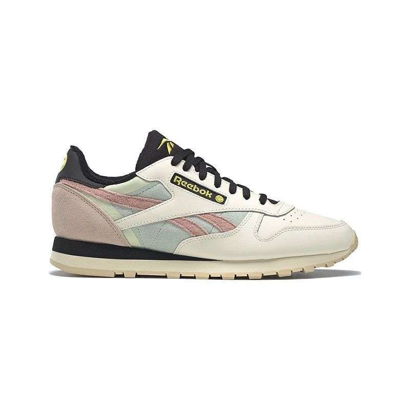 Sneakers reebok wanita on sale