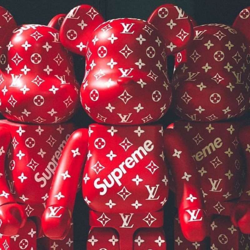 Bearbrick supreme best sale lv