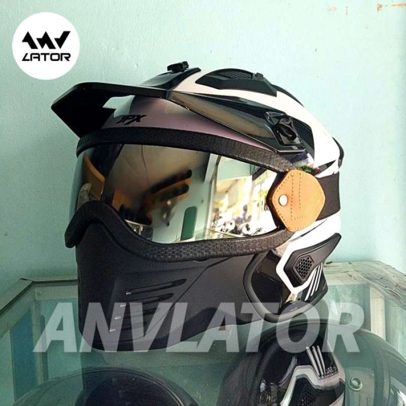 Helm shark sales raw original