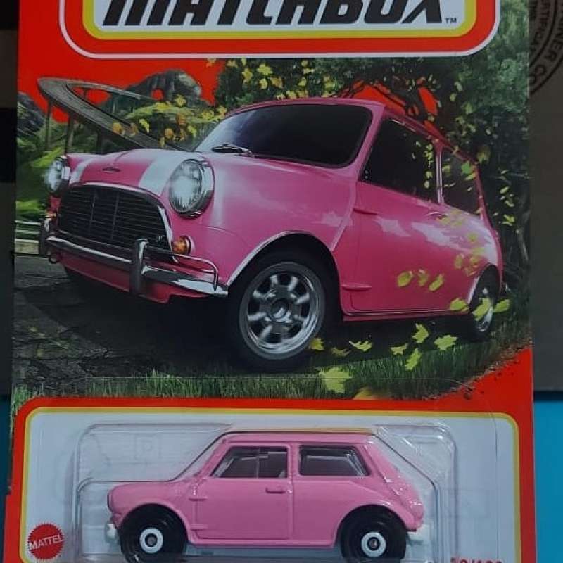 Matchbox Mini Morris Pink
