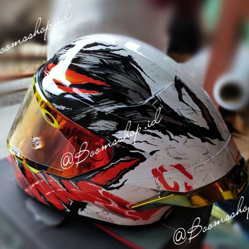 Kyt tt course venom hot sale