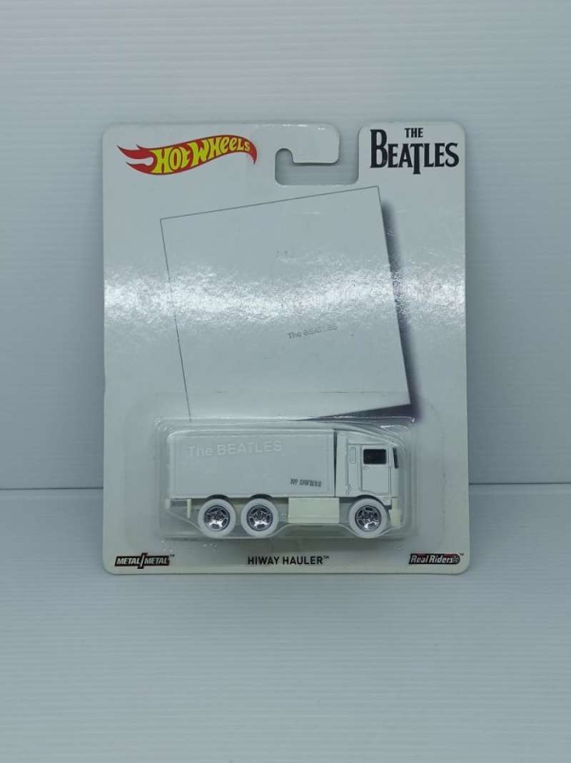 Hot wheels the beatles hiway online hauler