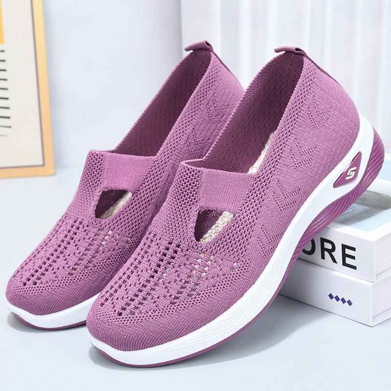 Sepatu sneakers wanita outlet slip on
