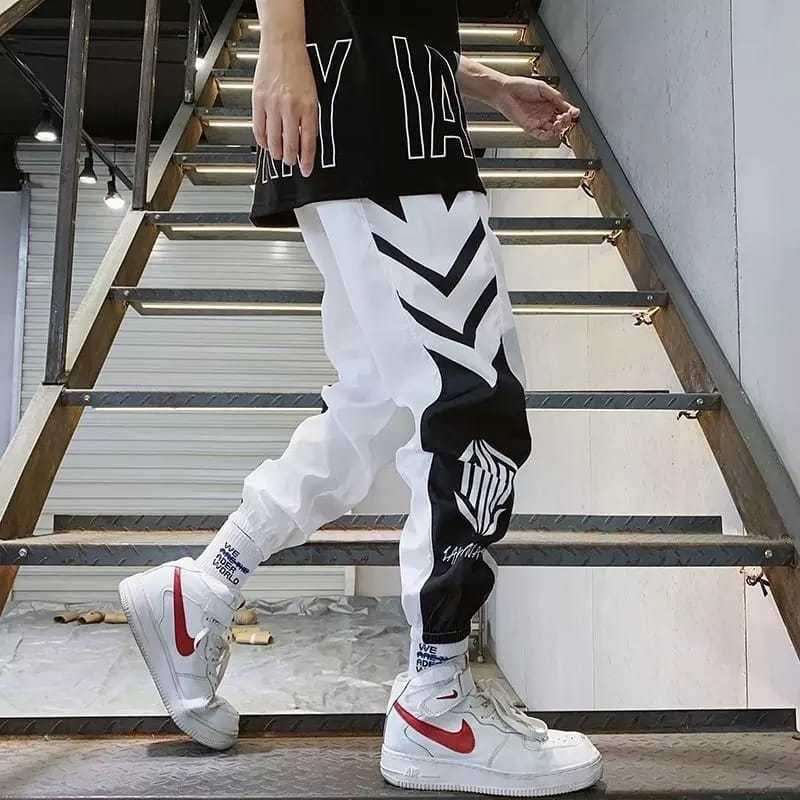 Jogger hypebeast store