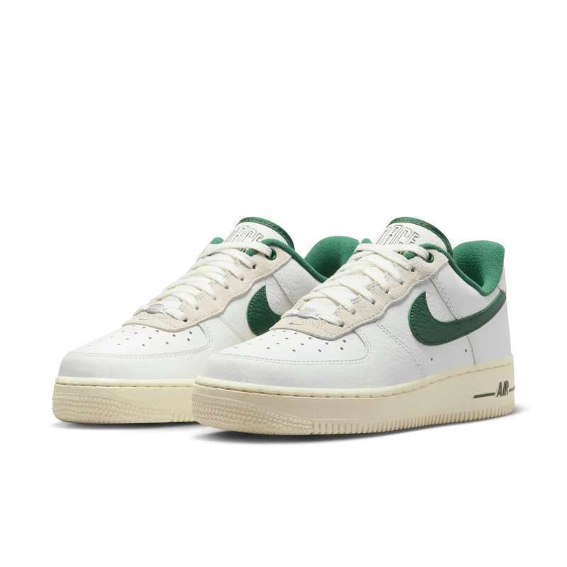 SEPATU WOMEN NIKE AIR FORCE 07 LX DR0148102