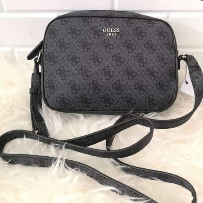 Sling bag guess terbaru hotsell