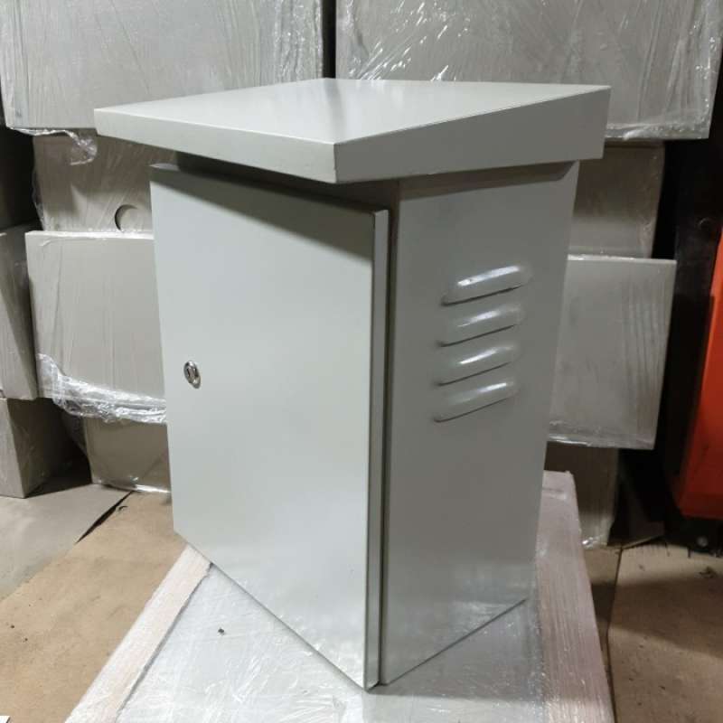 Panel store box outdoor