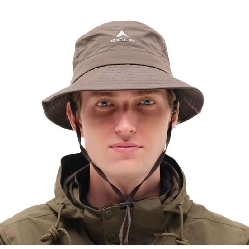 Eiger store bucket hat