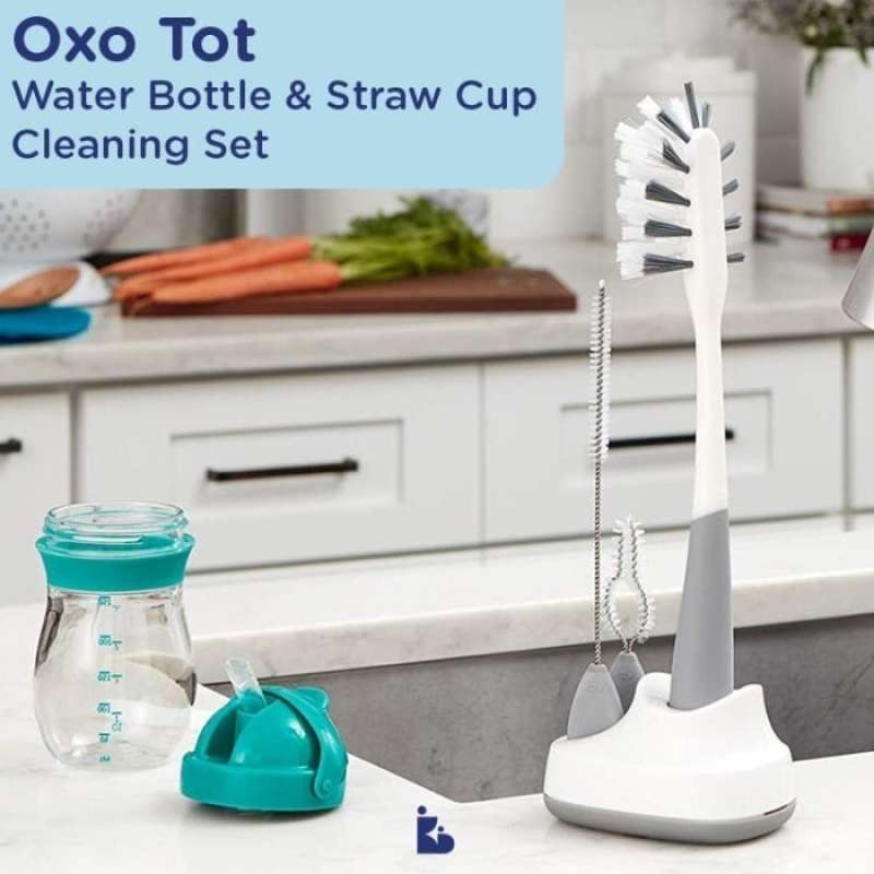 OXO - Tot Water Bottle and Straw Cup Cleaning Set Brush Set
