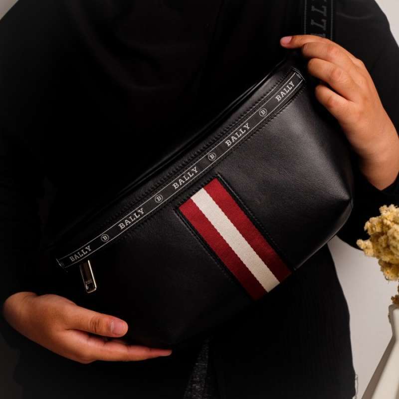 Bally hakab sales bum bag