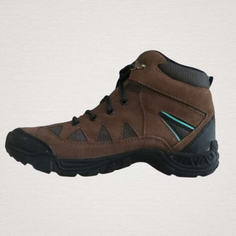 Sepatu 2025 reebok outdoor