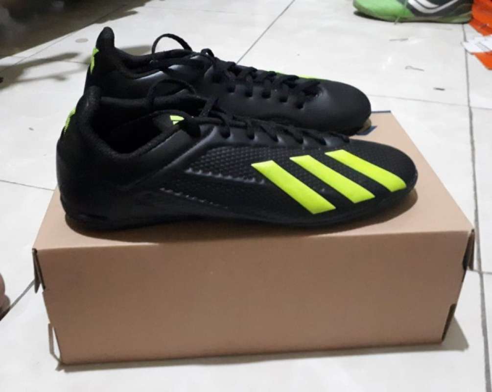 Adidas ace 2018 store