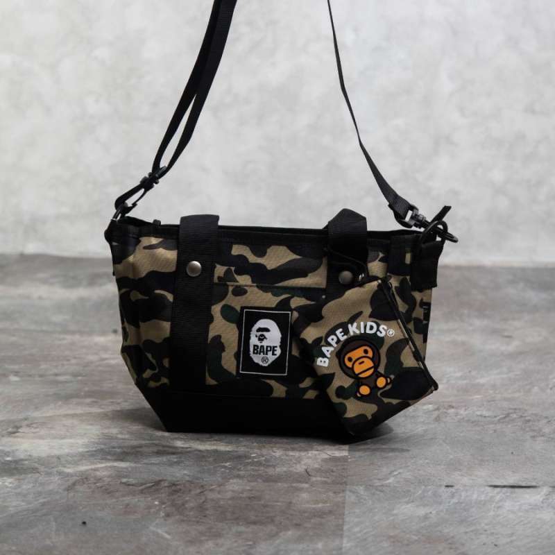 Harga tote shop bag bape original