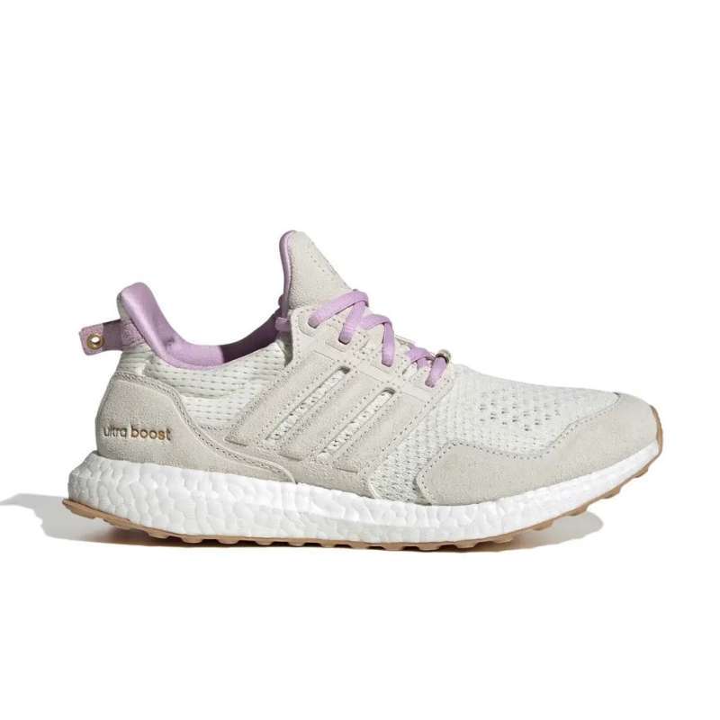 Adidas ultra boost womens hotsell 8.5 v6