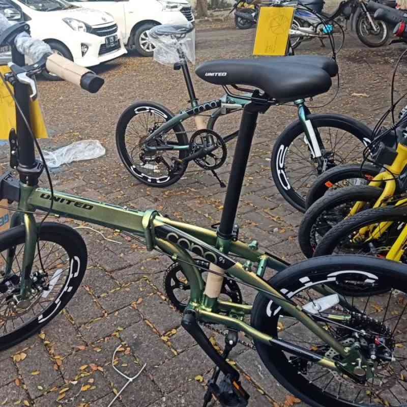 Ukuran seatpost deals united cora