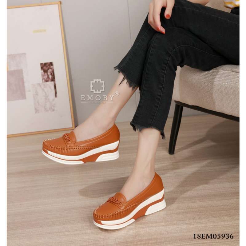 Wedges emory clearance
