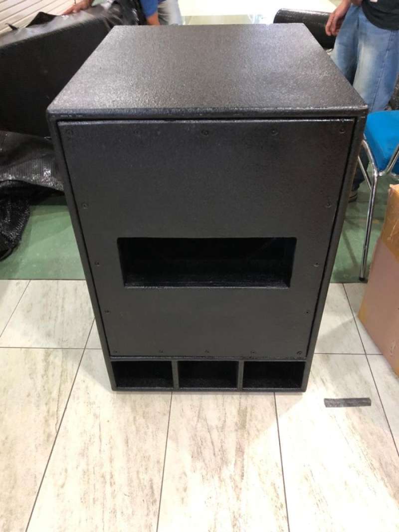 Skema box speaker 2025 18 inch rcf