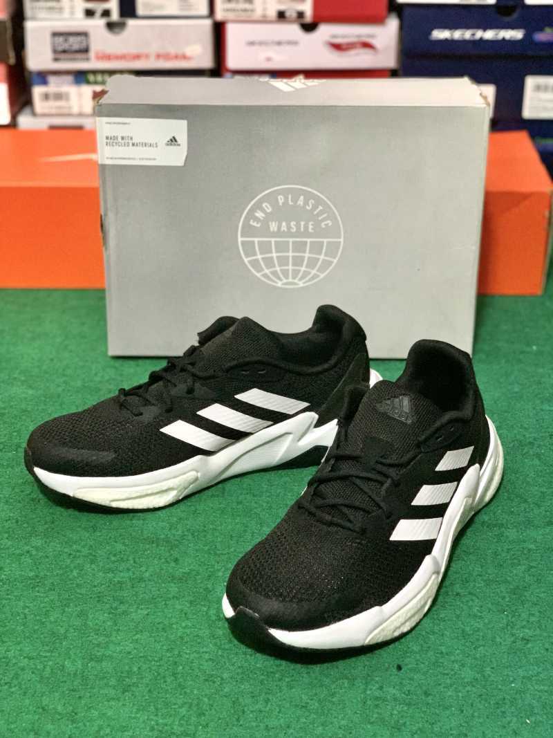 Adidas cloudfoam fluid hotsell bold black white